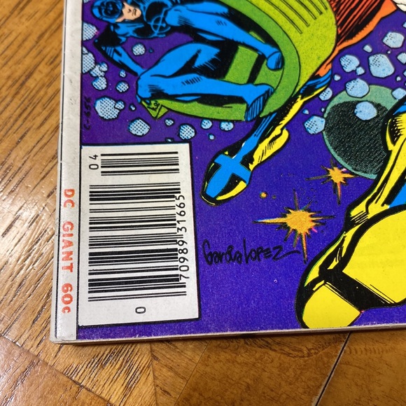 DC Flash and the New Gods Comic - Picture 5 of 13